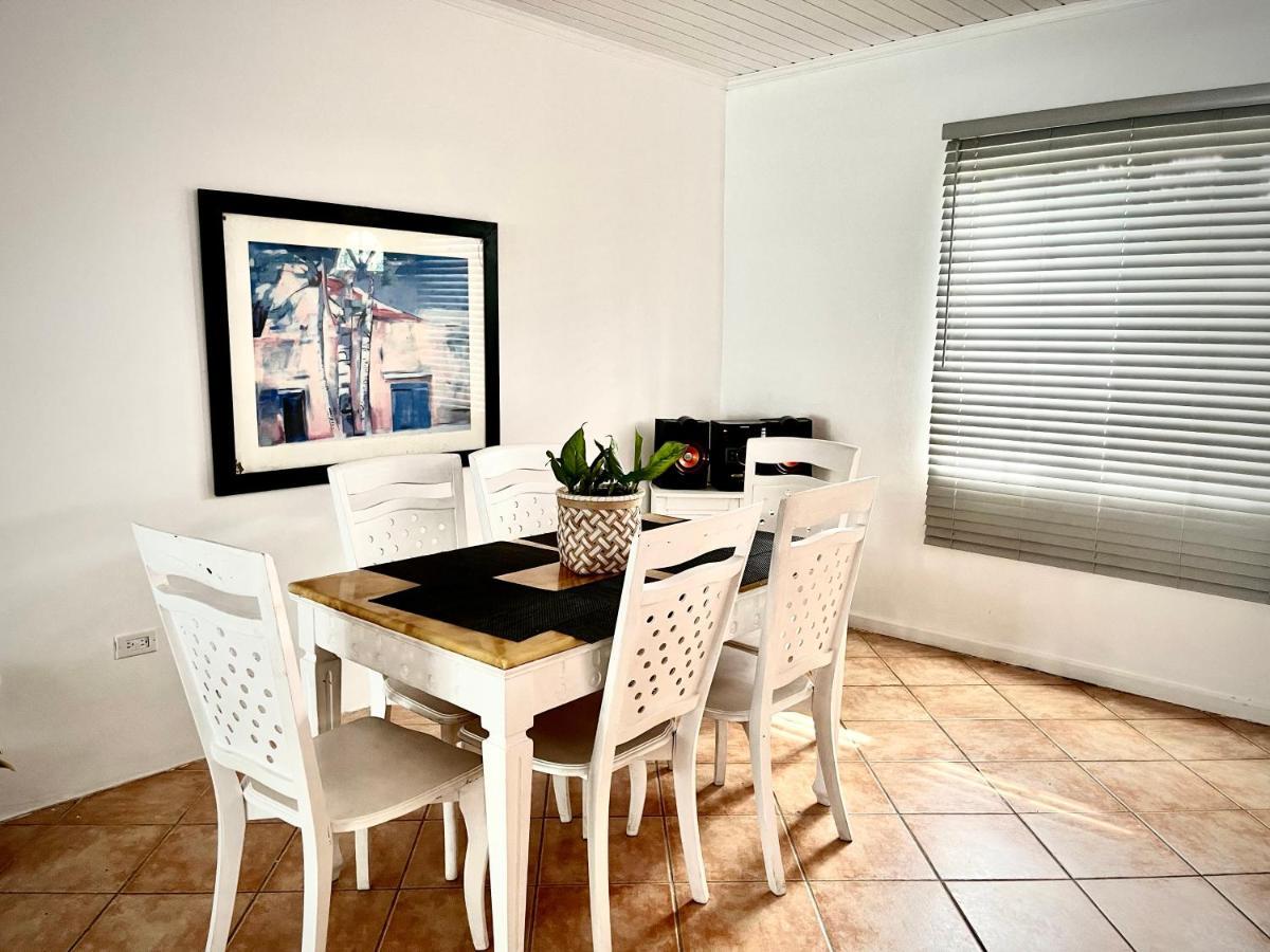 La Casita Torres Villa Oranjestad Luaran gambar